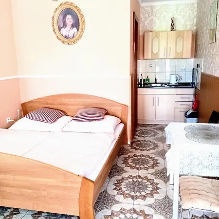 A Agy Homestay Hrabusice